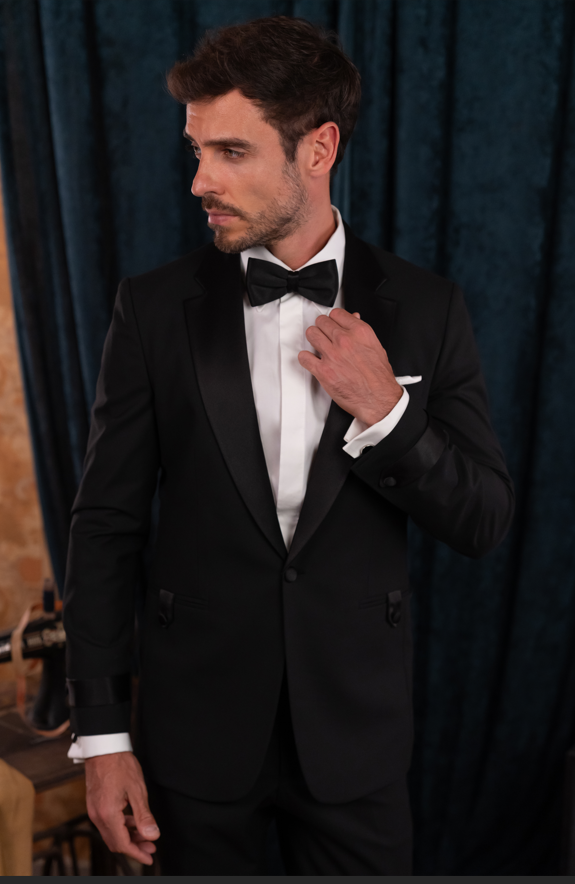 TUX. SUIT 1