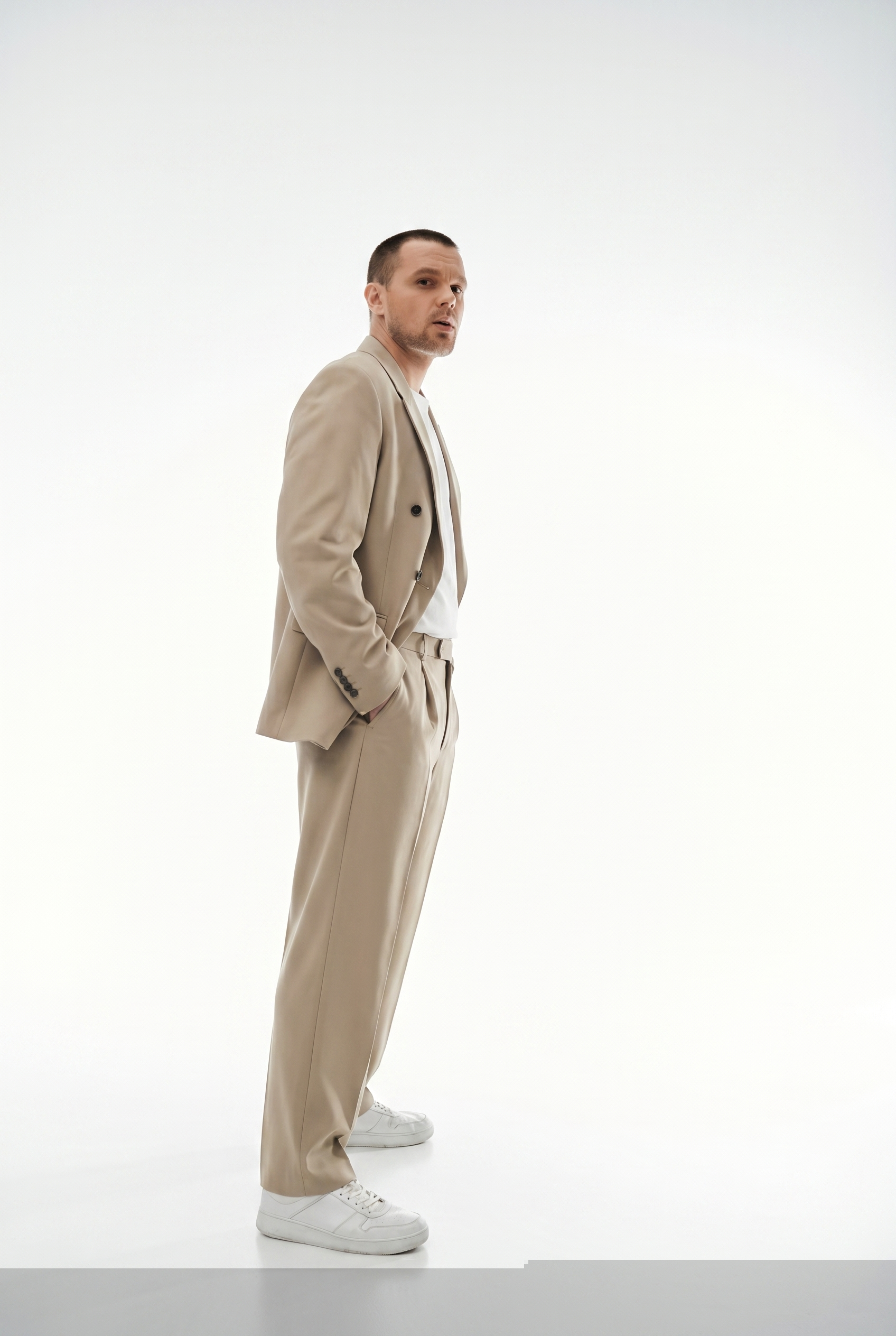OVERSIZE SUIT BEIGE