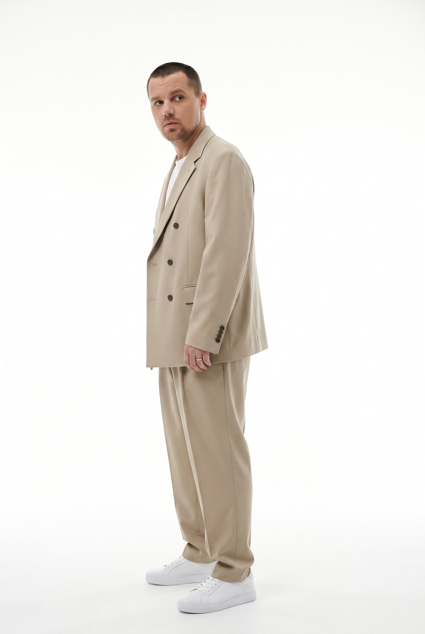 OVERSIZE SUIT BEIGE