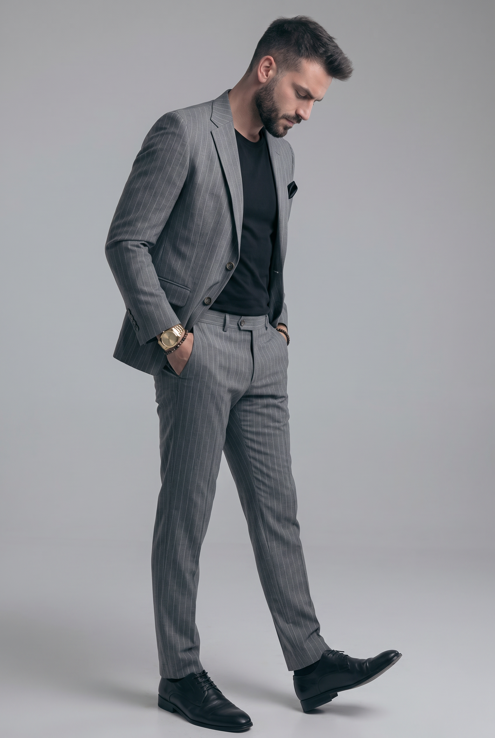LIGHT GREY PINSTRIPE SUIT